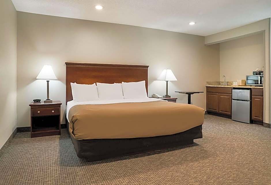 Quality Inn Grand Blanc - Flint South