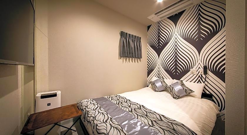 HOTEL BLAX