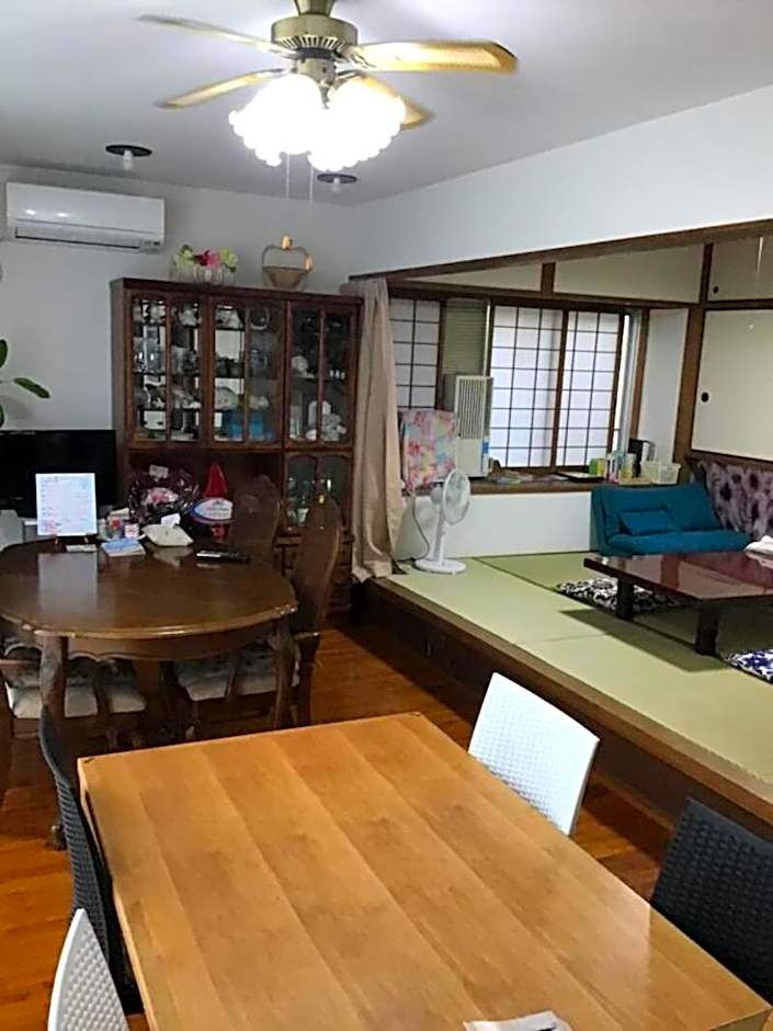 Kami House