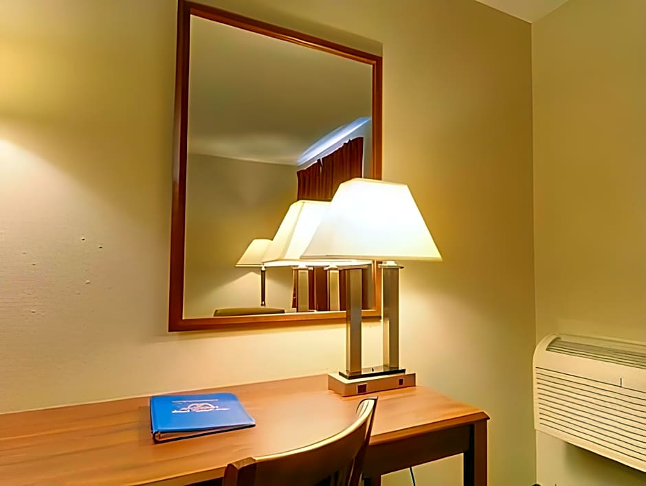 Americas Best Value Inn St. Louis South