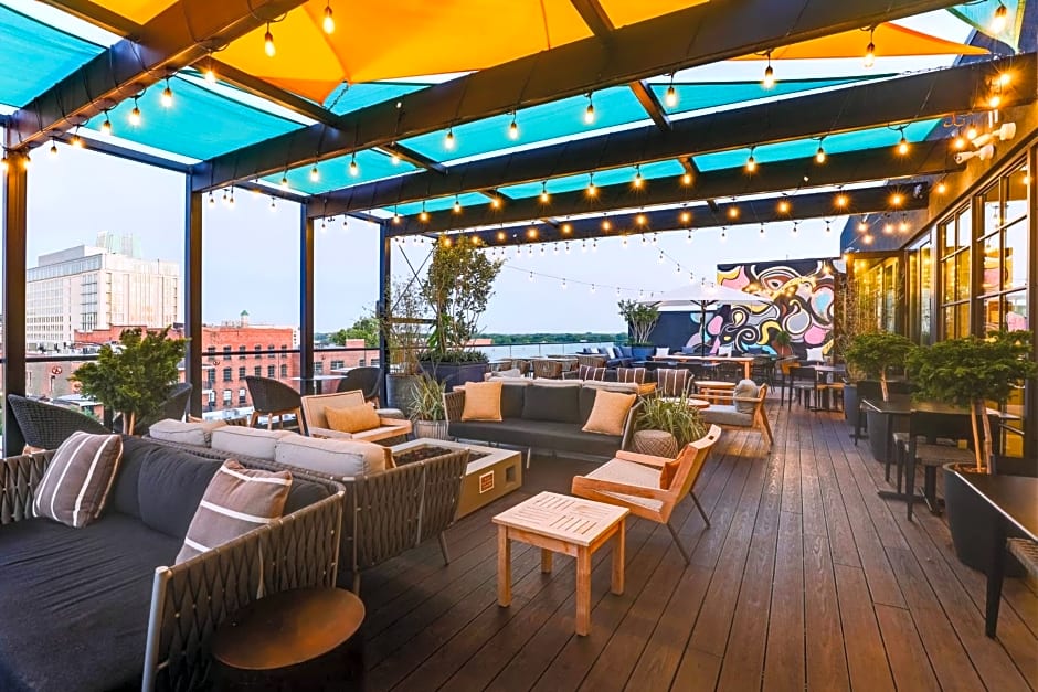 Trilogy Hotel Montgomery, Autograph Collection