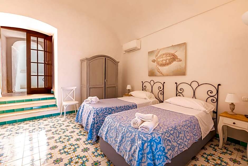 Hotel Torre Dei Borboni