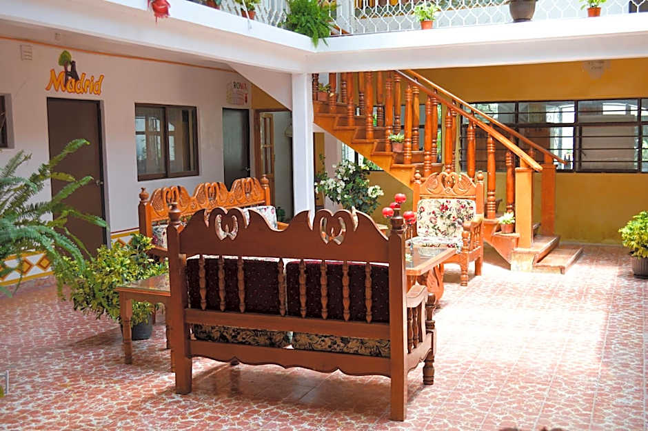 OYO Casa Rotter