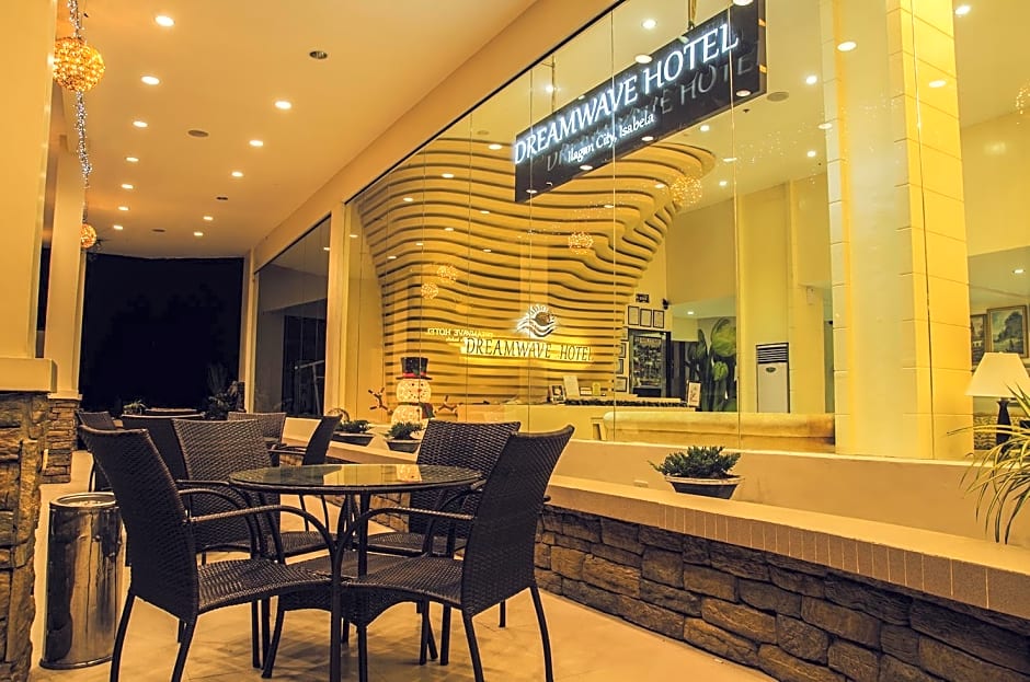 Dreamwave Hotel Ilagan