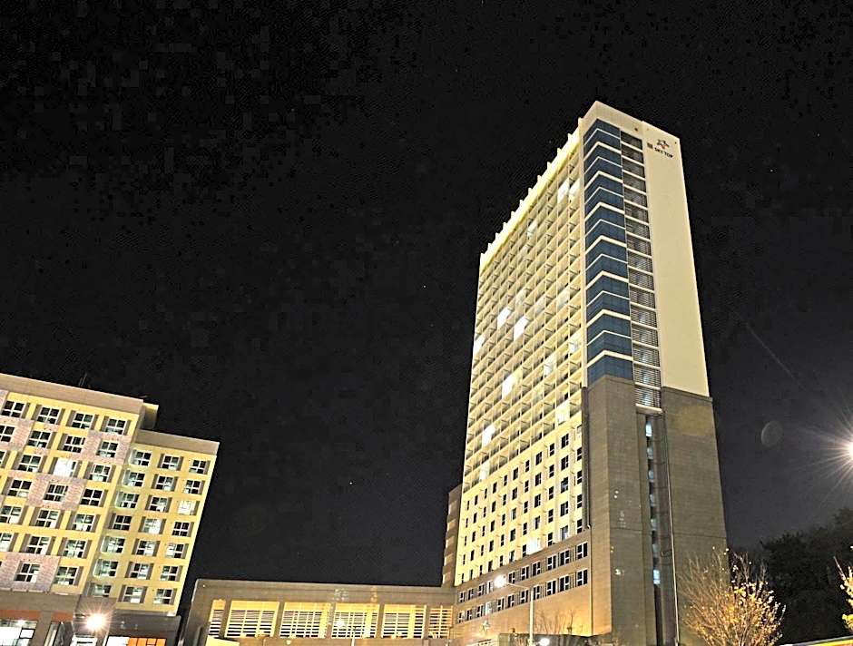 Skytop Hotel Incheon Airport