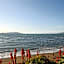 Kapiti Waves Bed & Breakfast