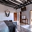 Hotel Colonial Zaci by GuruHotel
