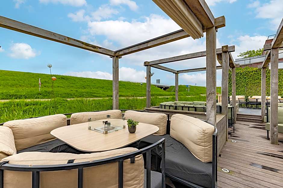 Fletcher Hotel Restaurant De Kamperduinen