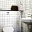 Payless Guesthouse - A2