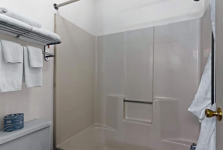 Quality Inn Traverse City