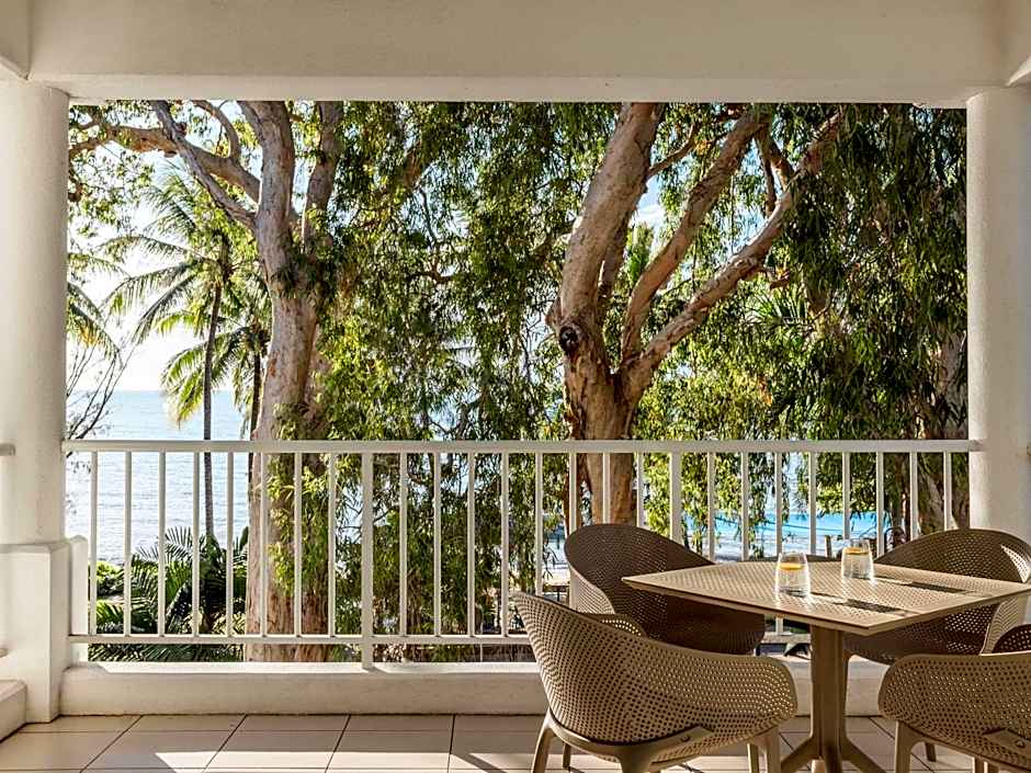 Peppers Beach Club & Spa