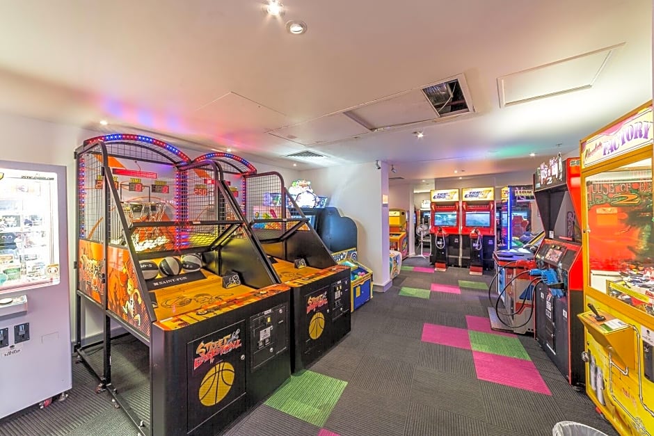 Private Apartments Chevron Renaissance