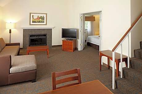 Suite, 2 Bedrooms (2 Double Beds)