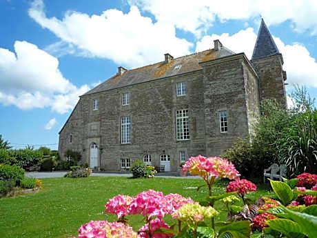 MANOIR de la RIVIERE