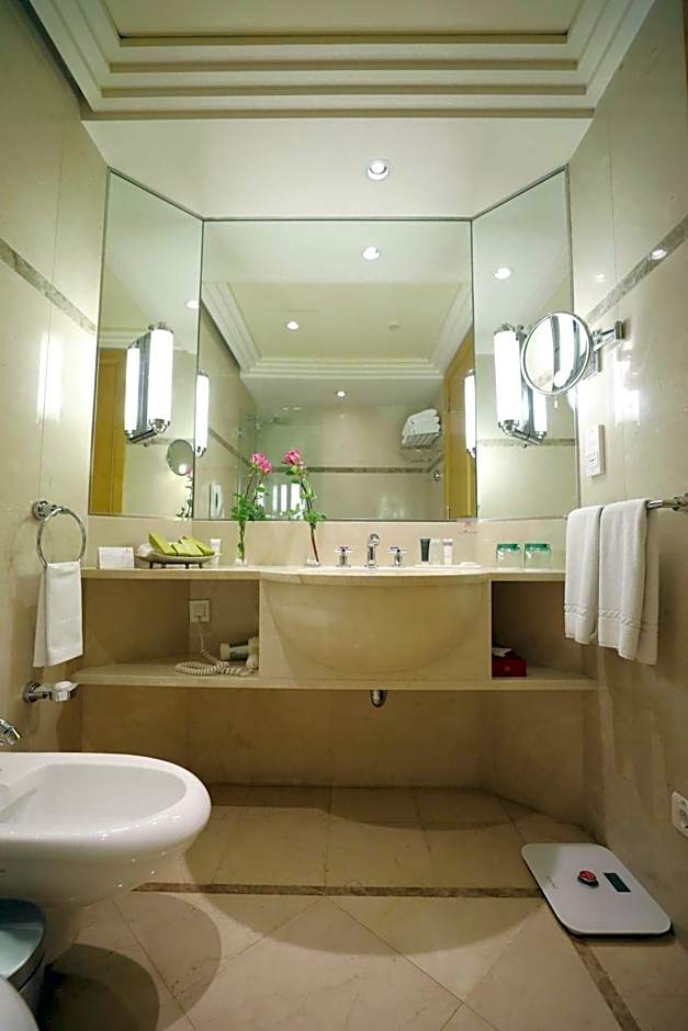 Le Royal Hotel - Beirut