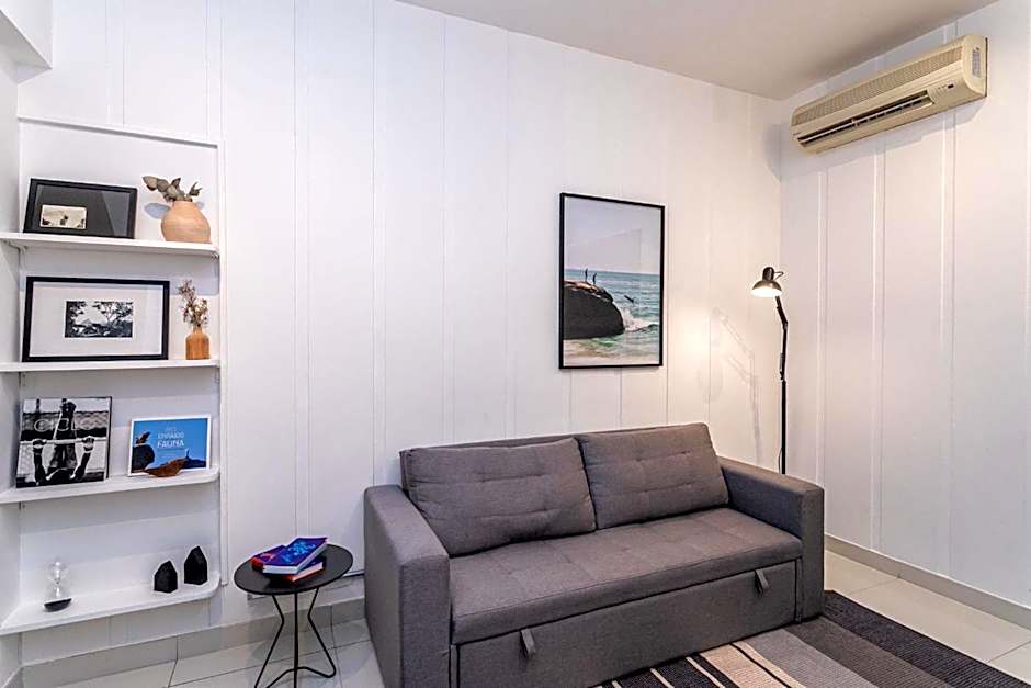 Apartamento Moderno a 300 m da Praia do Leblon