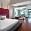 Z Through By The Zign Hotel