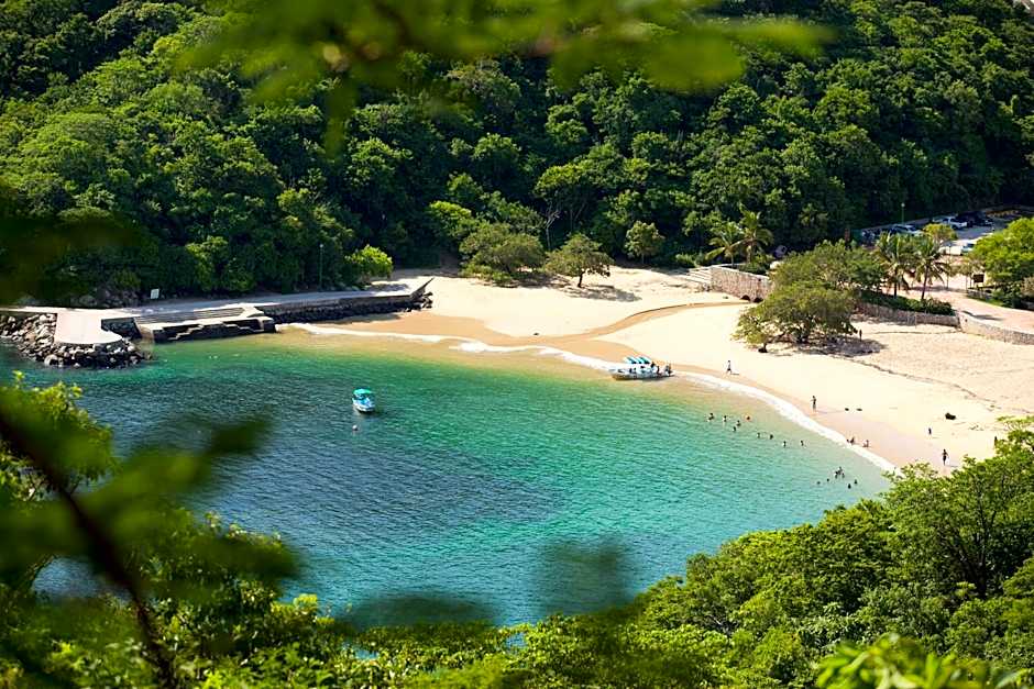Barcelo Huatulco - All Inclusive