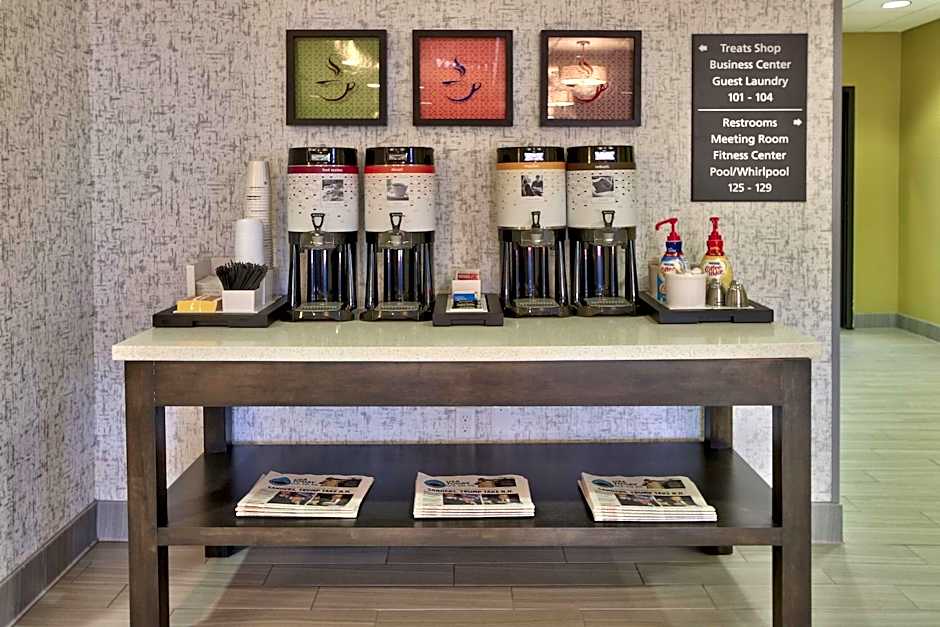 Hampton Inn By Hilton & Suites Albuquerque Airport