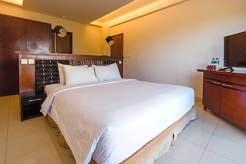 Photo 1 of 10 of Junior Suite