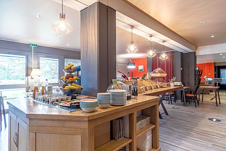 KYRIAD ROUEN NORD - Mont Saint Aignan