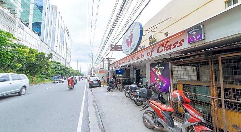 RedDoorz @ Clarkview 21st Street Angeles City