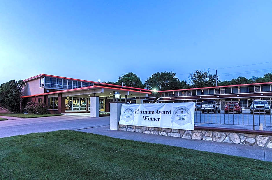 Econo Lodge Winfield