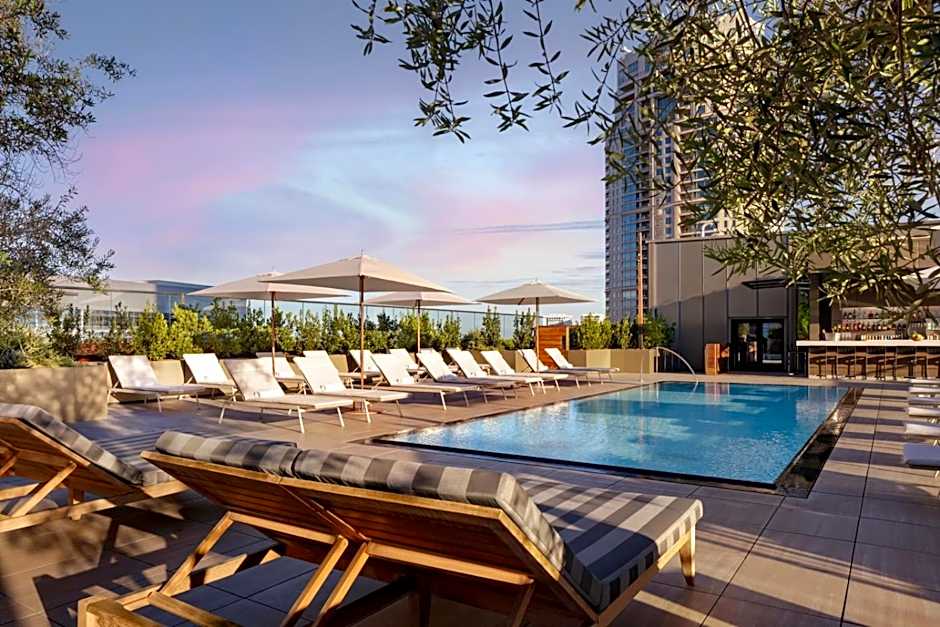 Fairmont Century Plaza