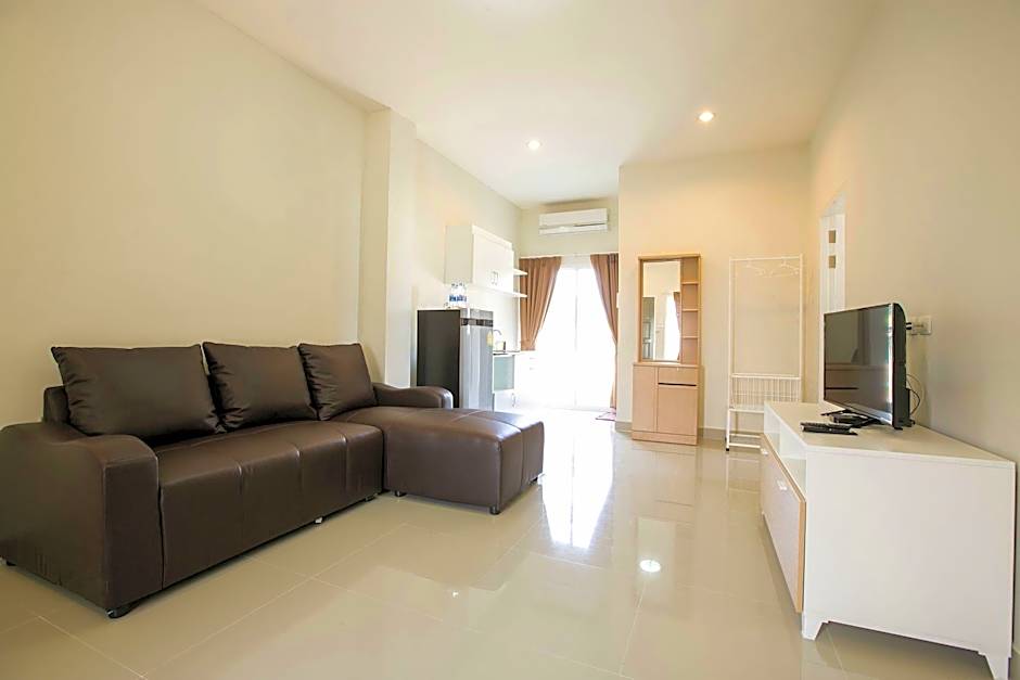 J-House Phetchaburi