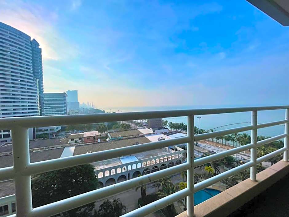 Beautiful sea view cozy condo