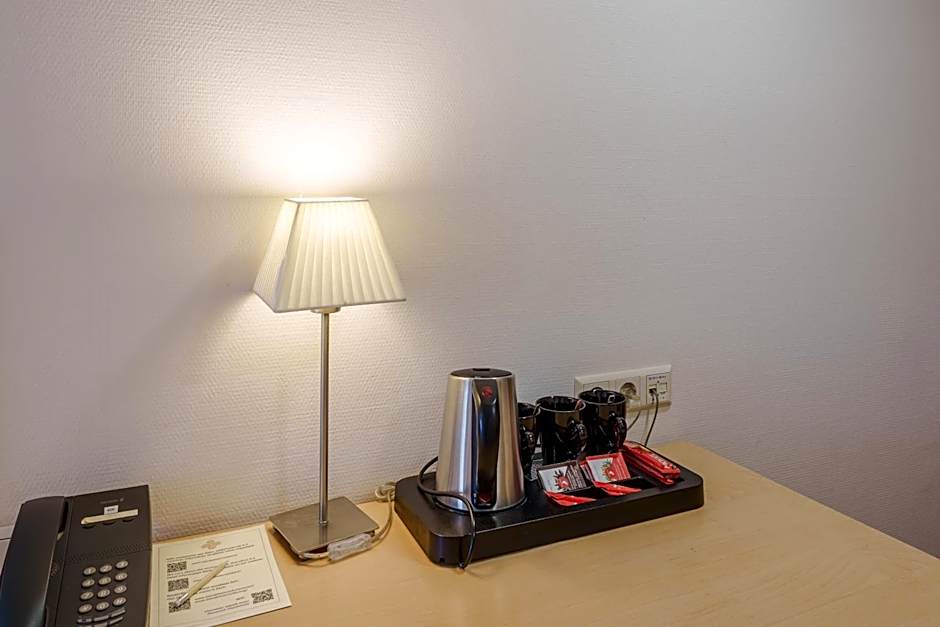 Riga Islande Hotel with FREE Parking