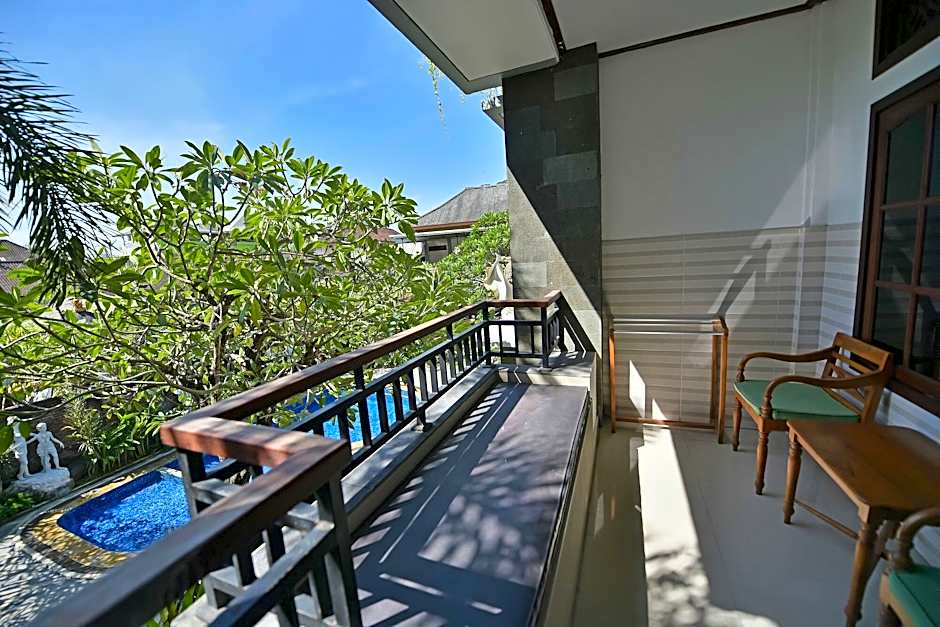 Sandat Hotel Legian