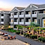 River Terrace Inn