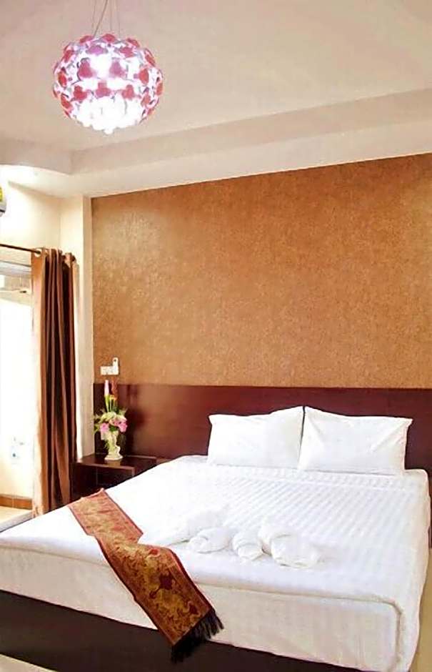 Le Parc Wangnang Hotel
