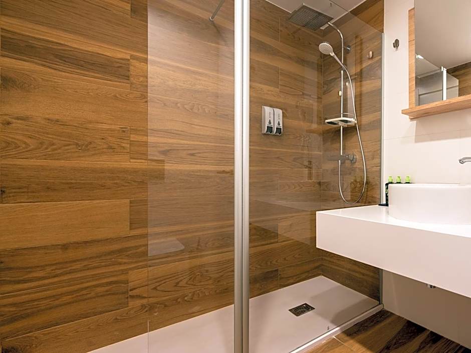 limehome Barcelona Carrer de Fontcoberta - Digital Access