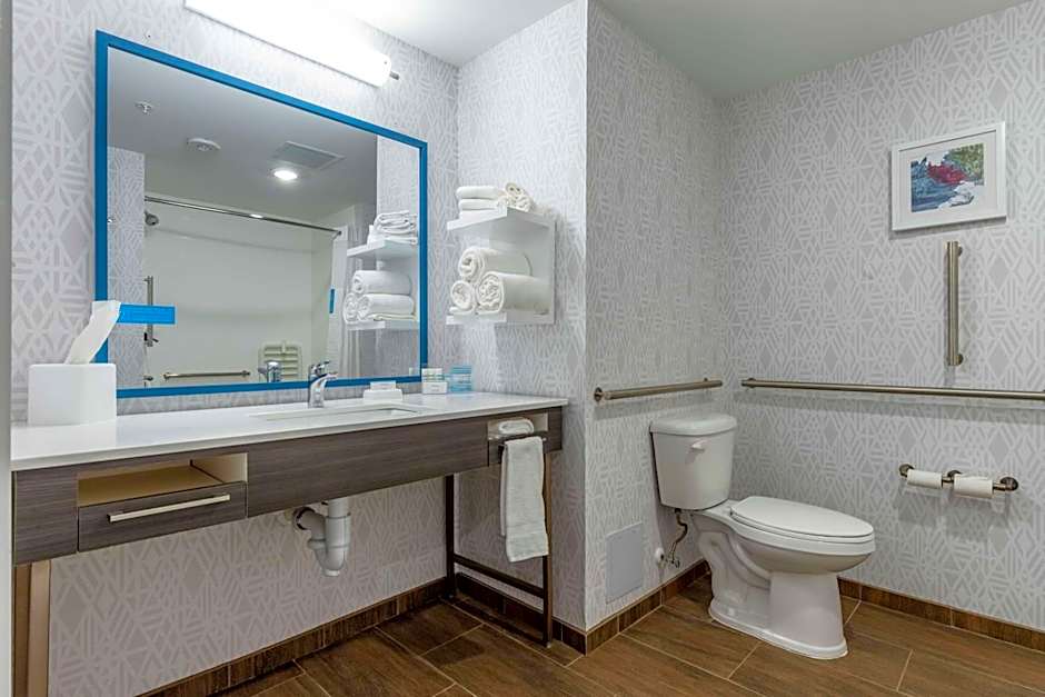 Hampton Inn By Hilton Camden, Sc