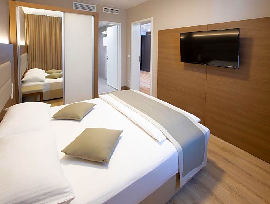 Ocak Apartment & Hotel