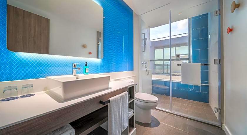 Holiday Inn Express Zhuhai Gongbei By IHG