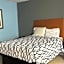Blue Way Inn & Suites Wichita East