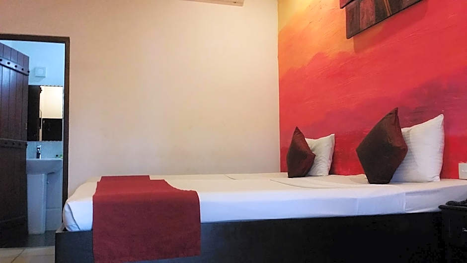 Photo 1 of 7 of Suite with Garden View
