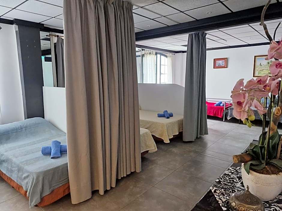 Chill 12 Guest House