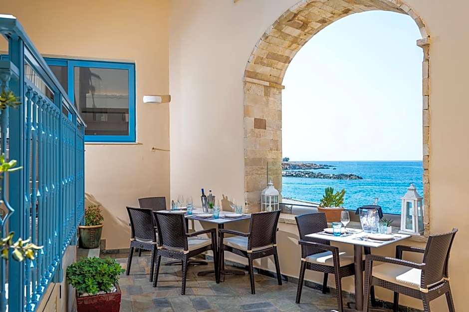 Captain's House Hotel Suites & Apartments