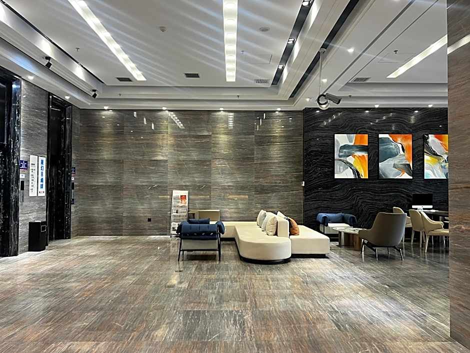 Holiday Inn Express Urumqi Station By IHG