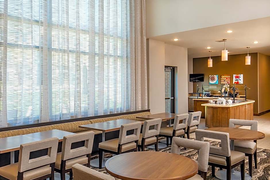 Staybridge Suites Charlottesville Airport By IHG