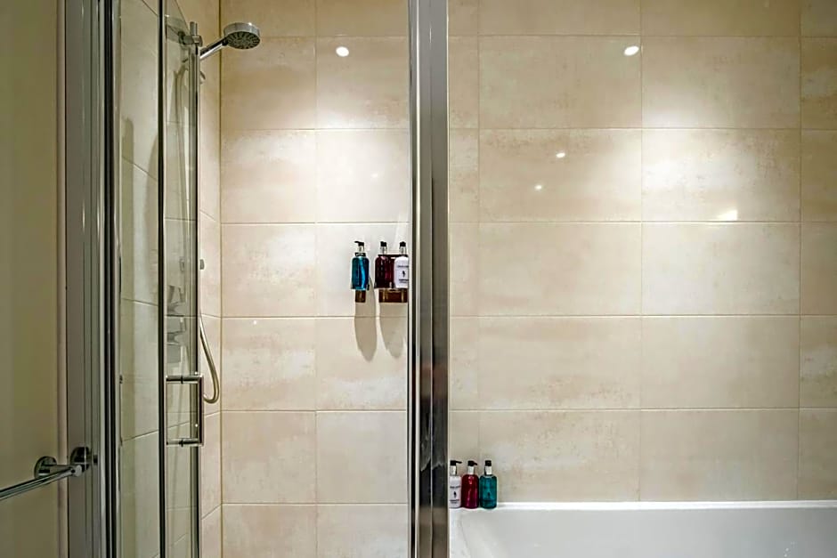 Cotswolds Hotel & Spa