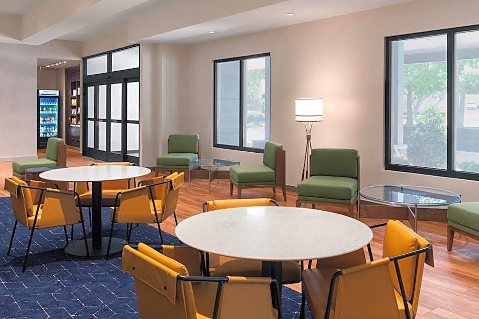 Courtyard by Marriott New Orleans Metairie