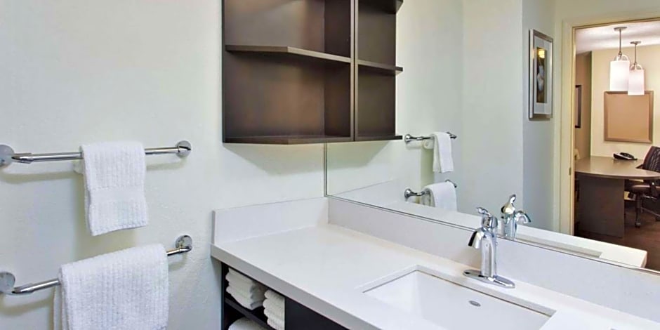 Sonesta Simply Suites Houston Galleria