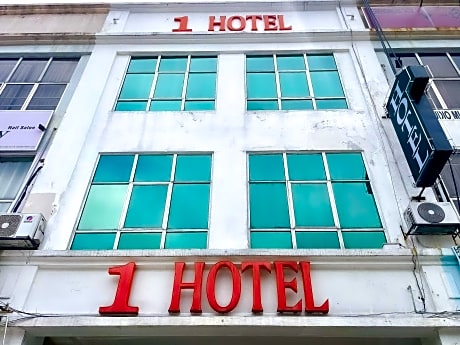 1 Hotel Taman Connaught