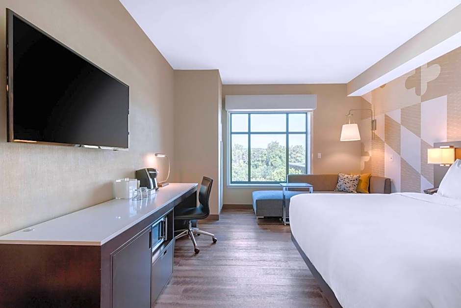 Cambria Hotel College Park