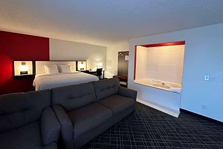 Deluxe King Studio Suite - Non-Smoking